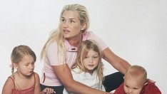 Джиджи и Бела преди да станат топмодели