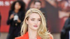 Рецептата за супер тяло на Роузи Хънтингтън-Уайтли