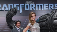 Довиждане, Меган...Здравей, Роузи!