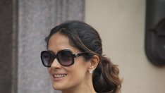 Салма Хайек се радвала, че е богата