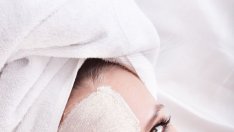 Как естествено да премахнем окосмяване по лицето?