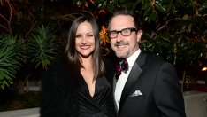 Дейвид Аркет предложил на половинката си два пъти