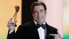 Джон Траволта бил хомосексуалист?