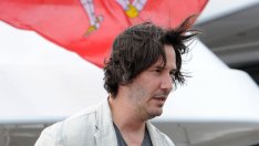 Киану Рийвс е почти неузнаваем в Кан