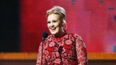 Адел се чувства като самотна майка