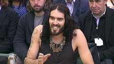 Ръсел Бранд ще се среща с бившата си