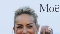 Шарън Стоун заряза модела и се хвана с магнат