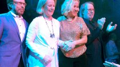 Mamma Mia! Ресторант събра ABBA отново заедно