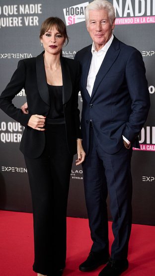 Семейна изява – Ричард Гиър със съпругата си Алехандра на червения килим