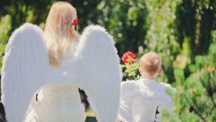 4 зодии получават закрила от своите ангели пазители в края на август