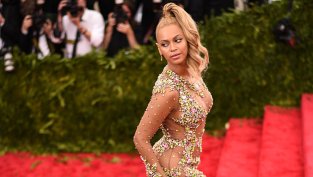 10 години по-късно – Бионсе се завръща на Met Gala, този път като домакин