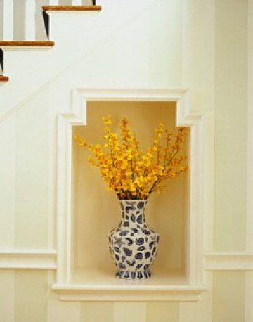 Заобиколете се с цветя. Те са най-пъстри през есента, а и чудесно допълват декорациите в дома ви. Снимки: AMY