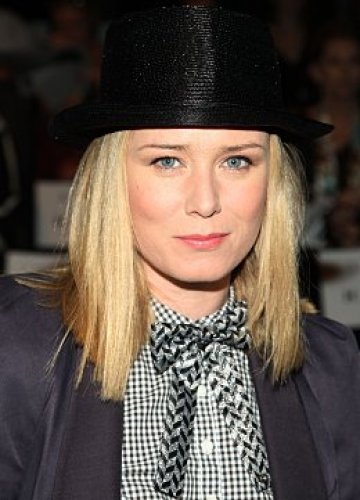 Роушийн Мърфи покорява със стилното си присъствие. Снимки: GettyImages/Guliver