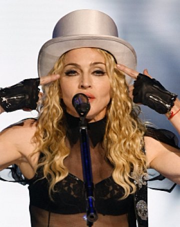 Мадона има нужда да се отърве от миналото. Хвърляй, момиче, помага. Снимка: Getty Images/ Guliver