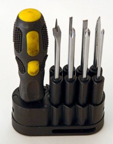 Само с инструменти не става. Трябва и вдъхновение. Снимка: SXC