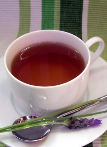 Чай от ехинацея подобрява имунната система, а варенето му - настроението. Снимка: SXC