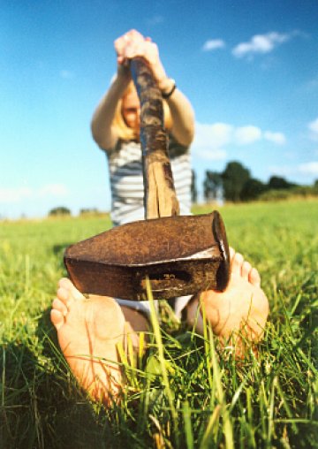 Успокояващо е, че не искат да въртим чук, все пак. Снимка: SXC