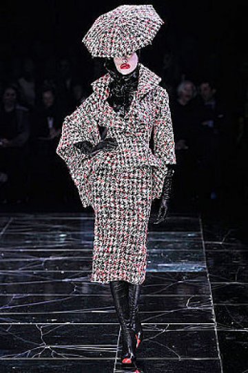Винаги екстремен и екстравагантен в своите дизайни. Снимки:GettyImages/Guliver/Style