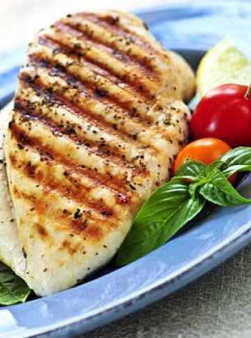 Пилешките гърди са добър източник на витамин В3. Снимка: Dreamstime