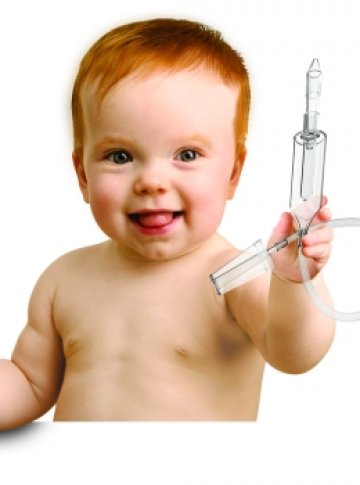 Само няколко секунди и детенцето ви отново ще диша спокойно. Снимки: BabyVac, Dreamstime