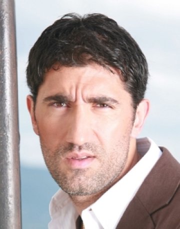 Башар ще играе гаден генерал-атентатор. Снимка: Apra