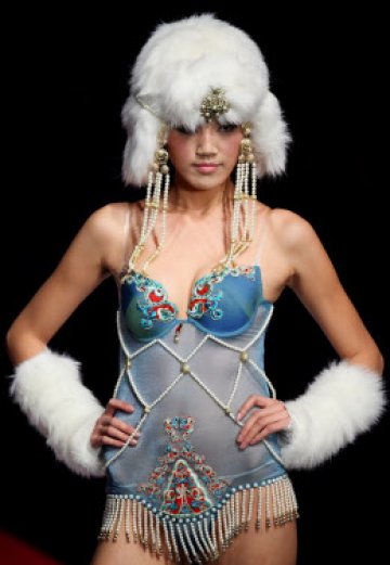 Така го виждат в Пекин. Снимки: Gettyimages/Guliver