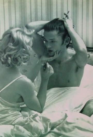 Из &quot;Секс&quot; на Мадона (1992) Снимка: SEX