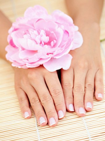 Меки и нежни трябва да са ръцете, за да прегръщат. Снимки: Dreamstime