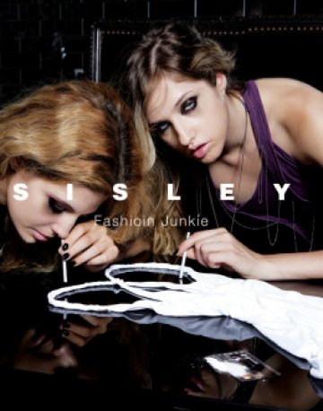&quot;Fashion Junkie&quot; Снимка: Sisley - Terry Richardson