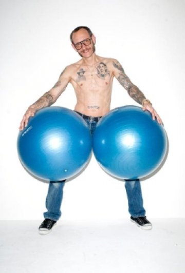 Тери и големите му топки. Снимка: Terry Richardson