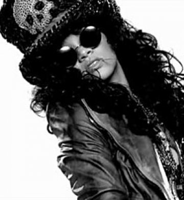 Риана или Слаш? Снимка: MV