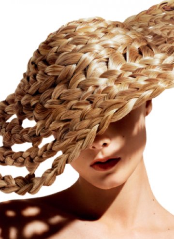 Предпазете косата си от слънцето. Снимка: L&#039;Oreal Solar Sublime