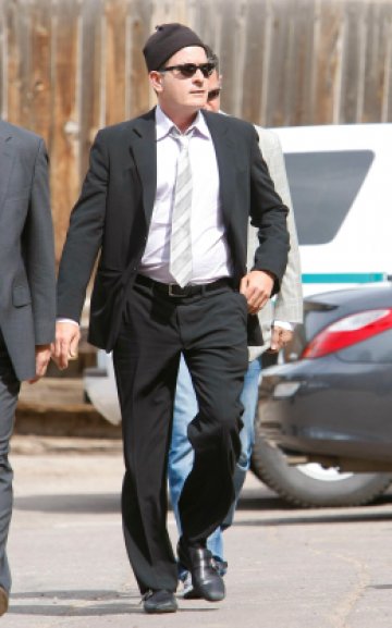 Странни неща стават около Чарли Шийн. Снимка: Gettyimages/Guliver