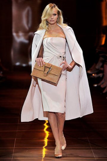 За женствената бизнес дама. Снимки: Fashion