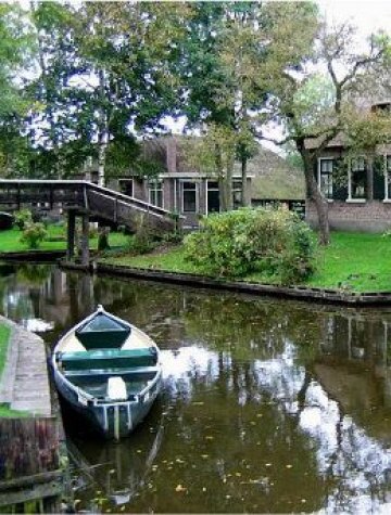 Романтично, идилично и с лодки. Снимки: Travel Guide