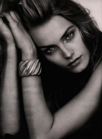 Снимки: Models