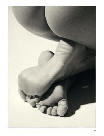 Снимки: Tush Magazine