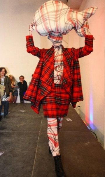 Снимка: Гео Калев, студио Фо