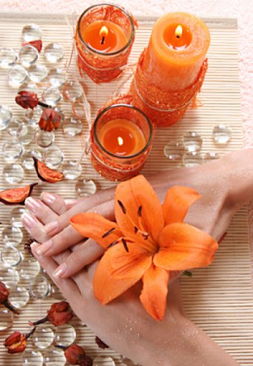 Оранжева спа-терапия за ръцете. Снимка: Dreamstime