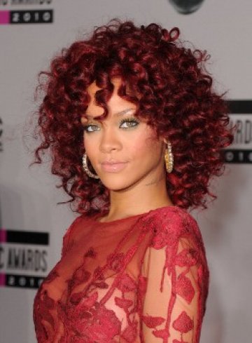 А тези къдри са последното ново на Риана. Снимка: Getty Images/ Guliver