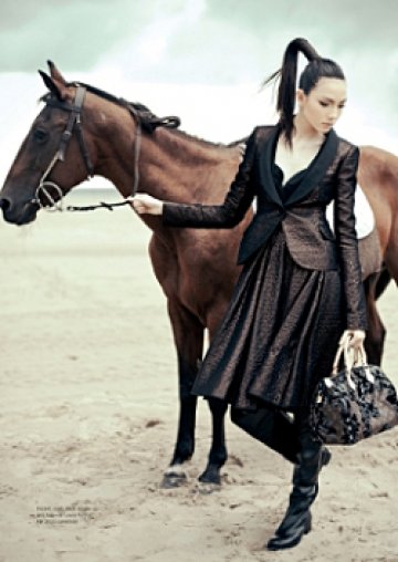 Снимки: Fashion