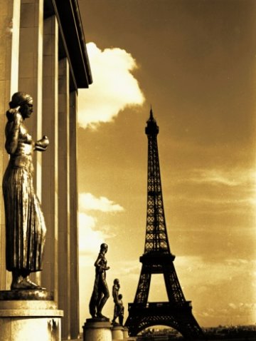 Снимка: Maurice Sapiro