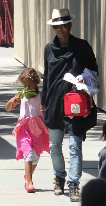 Хали Бери и Нала, Снимка: Splash news