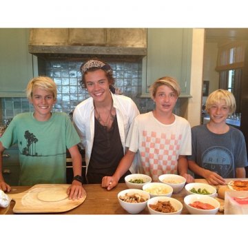 Хари и Пресли; Снимка:Instagram