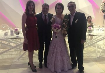 Снимки: Facebook