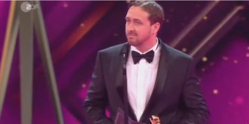 Снимка: Кадър от YouTube