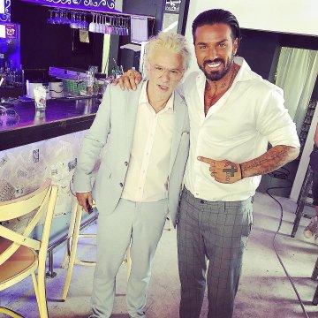 Снимки: Instagram