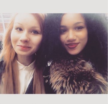 Снимка: Happy facts