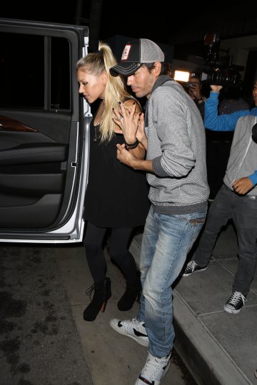 Снимка; Splash News