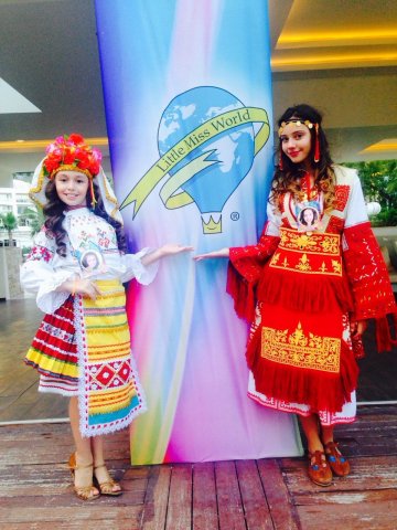 Наши момичета очароваха журито на престижния конкурс „Little Miss World 2014“